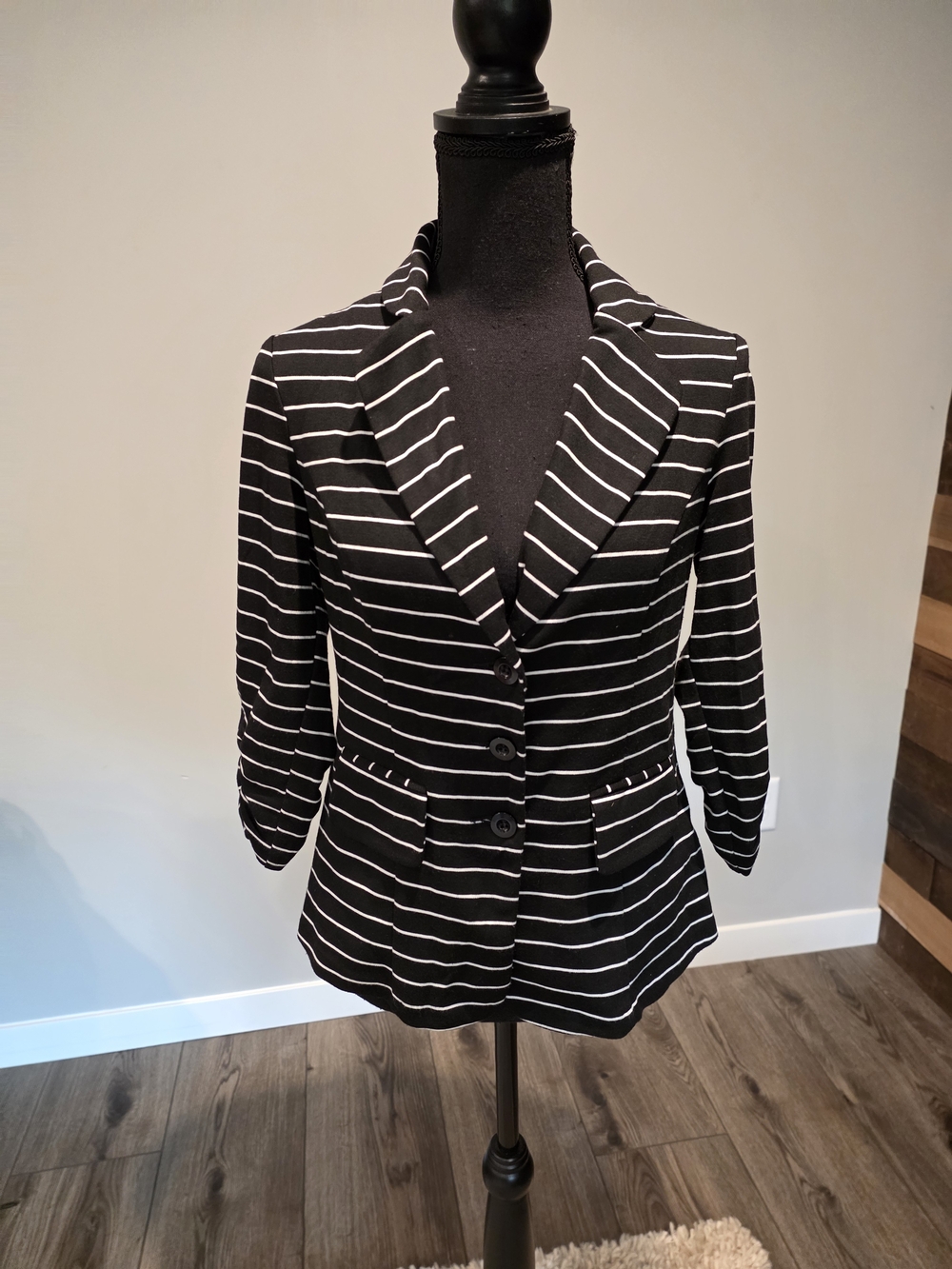 Dressbarn Black and White Striped Blazer